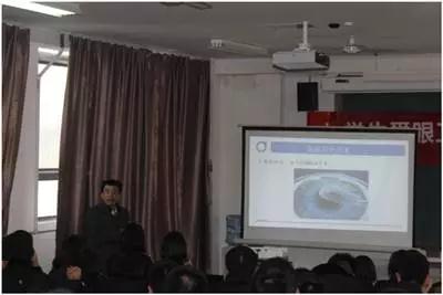 關(guān)注大學(xué)生視力健康，普瑞眼科走進河南司法警官職業(yè)學(xué)院