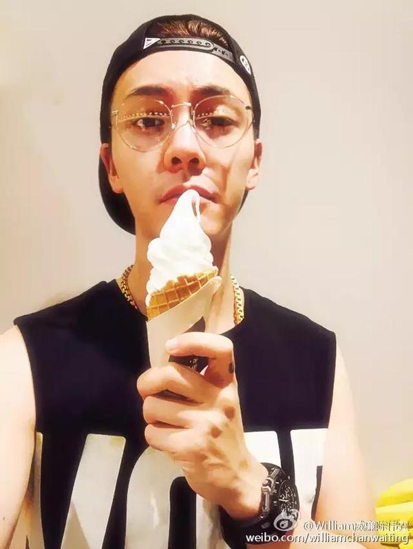 鹿晗李易峰楊洋張藝興，愛豆“眼鏡殺”誰更好看？