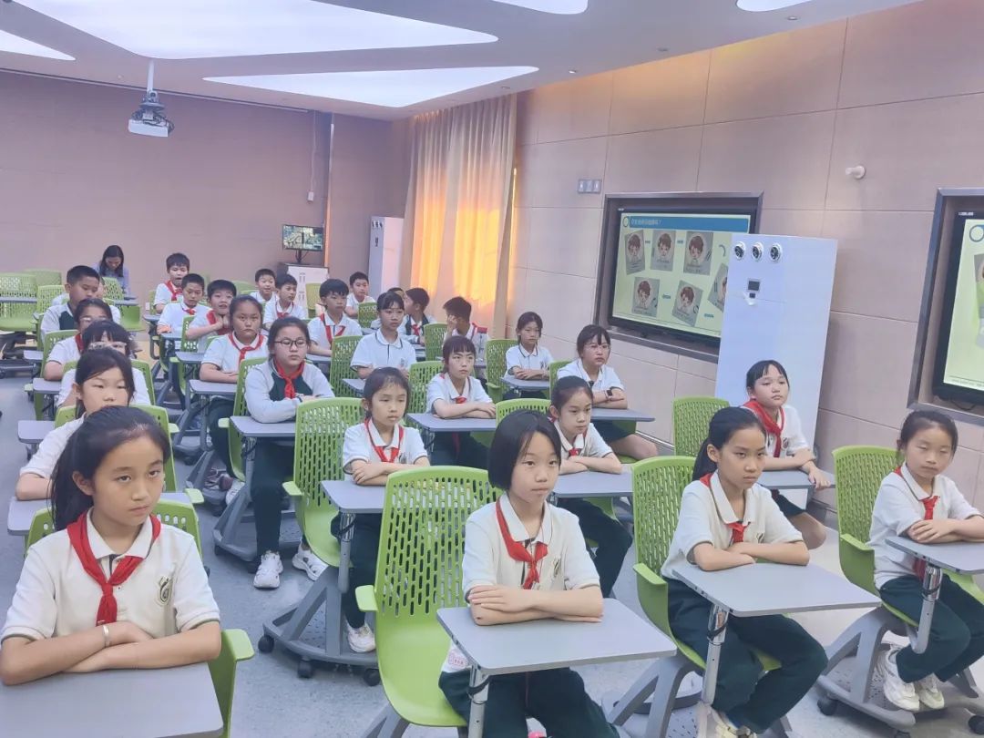 開展愛眼科普進(jìn)校園活動，共筑青少年眼健康防護(hù)墻！